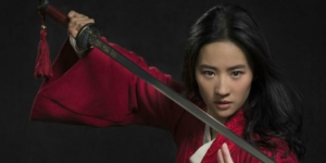 Lahir di Wuhan, Pemeran ‘Mulan’ Berharap Keajaiban di Tengah Wabah Virus Corona