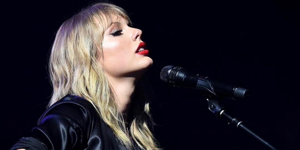 Heboh Transformasi Taylor Swift Menjadi Pria Untuk Video Musik 