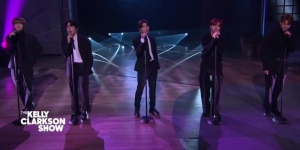 MONSTA X Nyanyikan “You Can’t Hold My Heart”  di “The Kelly Clarkson Show”