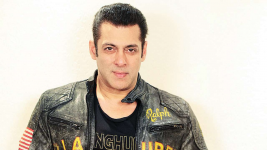 India Lockdown, Bintang Bollywood Salman Khan Bantu Keuangan 25 Ribu Pekerja Harian