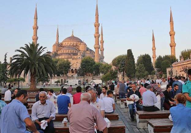 Begini Gaes Tradisi Masyarakan Turki Rayakan Idul Fitri