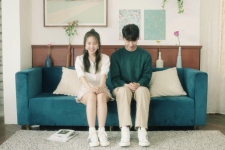 Lirik Lagu Baek A Yeon - Looking For Love dan Terjemahan Bahasa Inggris