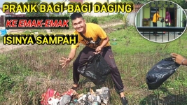 Paleka Jilid 2, YouTuber Edo Putra Bagi-bagi Daging Kurban Isinya Tapi Sampah