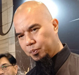 Siap Bongkar Fakta Lama, Ahmad Dhani Minta Publik Bersabar