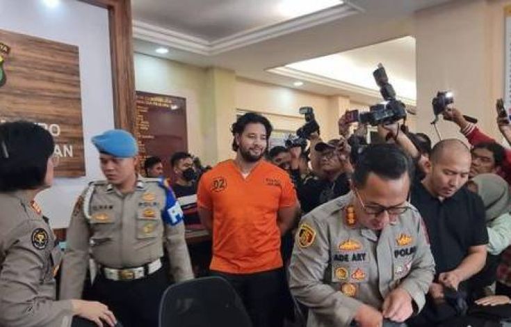 Amar Zoni Jalani Sidang Perdana Kasus Narkoba Secara Daring