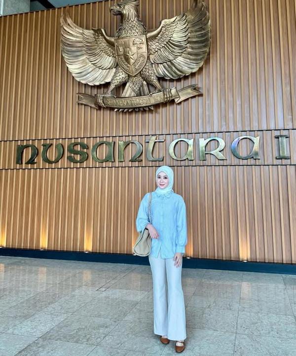 Tertarik Politik Indonesia, Ayana Moon Datangi DPR