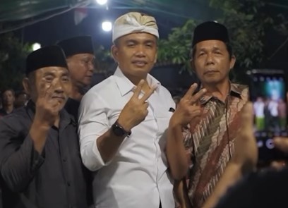 Datangi Desa Tuwed, Bang-Ipat Rangkul Muslim Jembrana