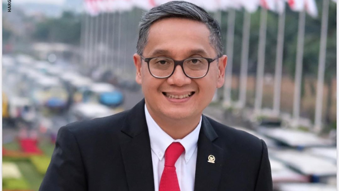 Biodata Putra Nababan, Lengkap Umur dan Agama, Anggota DPR eks Metro TV Sahkan Omnibus Law