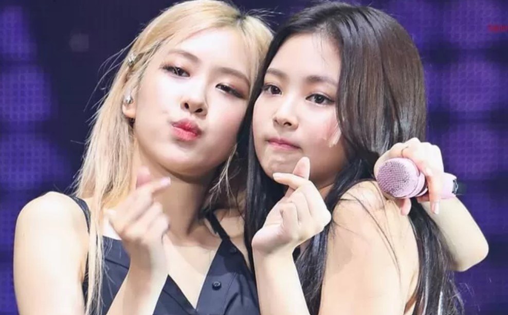 Rose dan Jennie BLACKPINK Pimpin Brand Reputasi Member Girl Group November 2024