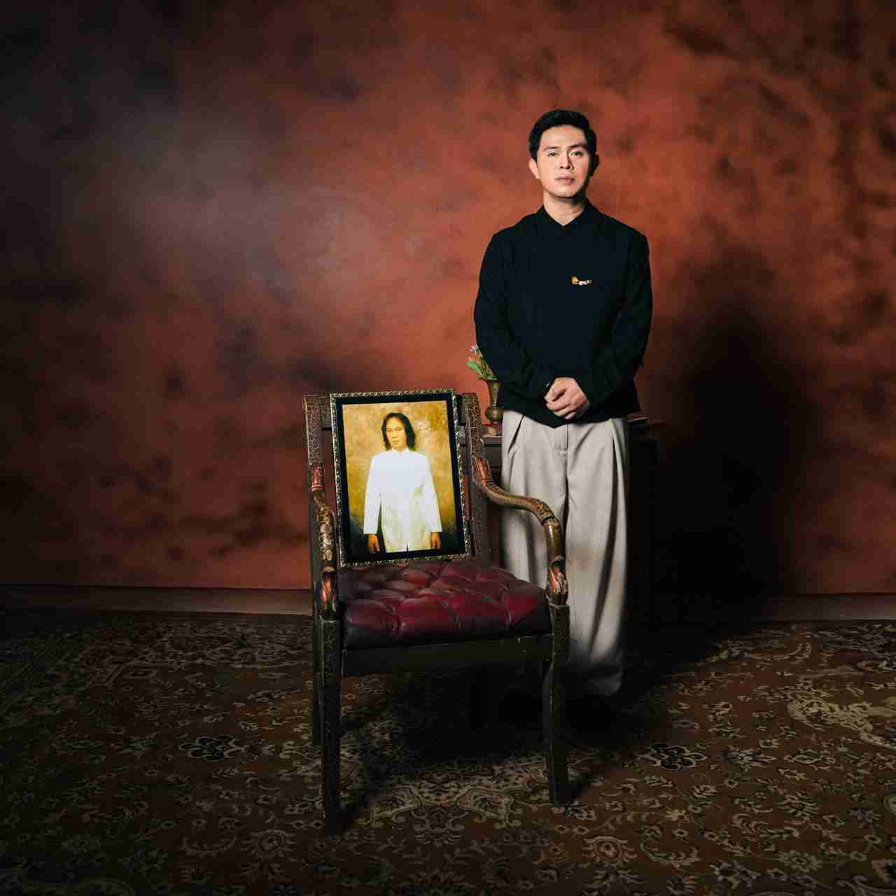 Cakra Khan Hidupkan Kembali Hit Legendaris Chrisye dengan Kolaborasi Lintas Generasi