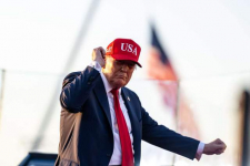 Donald Trump Siapkan Perayaan Besar HUT ke-250 Amerika Serikat