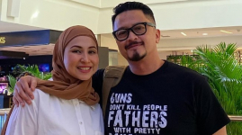 Ferry Maryadi dan Deswita Maharani Batasi Pekerjaan saat Ramadan
