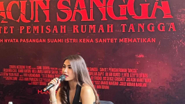 Frederika Cull Belajar Bahasa Banjar di Film Racun Sangga