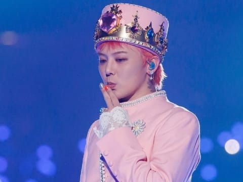 G-Dragon Tampil Mewah di MAMA 2024, Outfit dan Aksesori Senilai 101,5 Miliar Rupiah !!