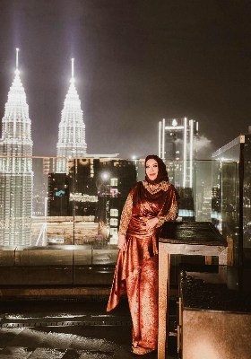 Huru-Hara Skincare Jadi Berkah: Heni Sagara Ungkap Proyek Besar Sepulang dari Malaysia