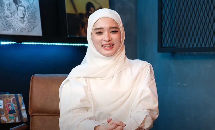 Inara Rusli Tolak Tawaran Berhadiah Putra Siregar Jika ia Mau Pakai Cadar Lagi