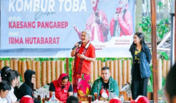 Irma Hutabarat Temani Kaesang Pangarep Nonton Konser Solidaritas di Sumatera Utara