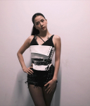 Netflix Satukan Jisoo BLACKPINK dan Seo In Guk dalam Drama Romantis Baru