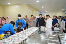 Dukung Program MBG Presiden Prabowo, Kapolri Tegaskan Standar Ketat Keamanan Pangan