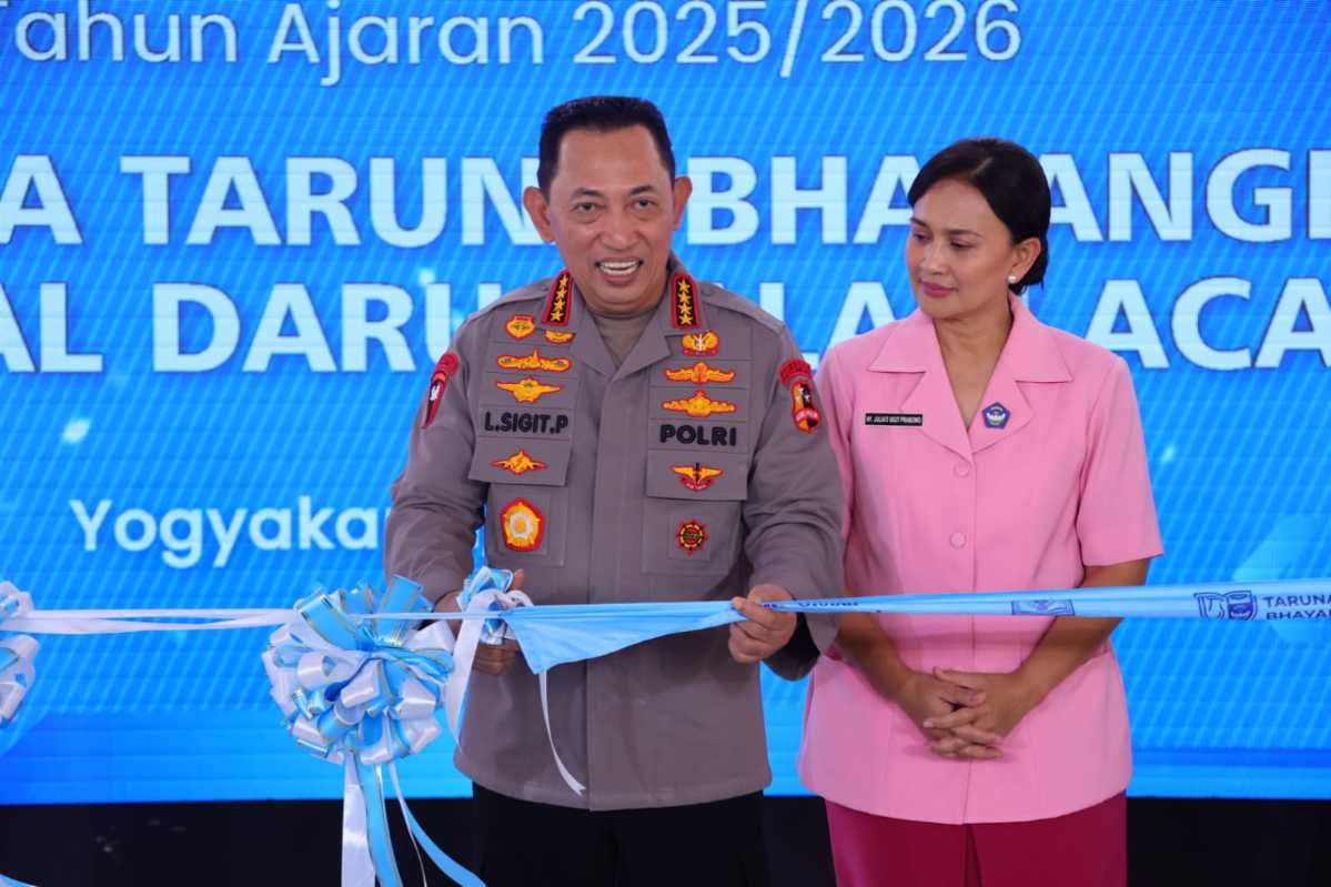 Kapolri Resmikan Dua Sekolah Unggulan, Cetak Generasi Emas 2045