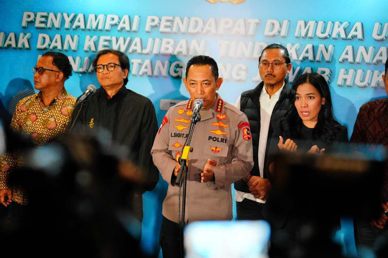 Polri Gelar Dialog Publik, Kapolri Tekankan Pentingnya Masukan dari Masyarakat Sipil