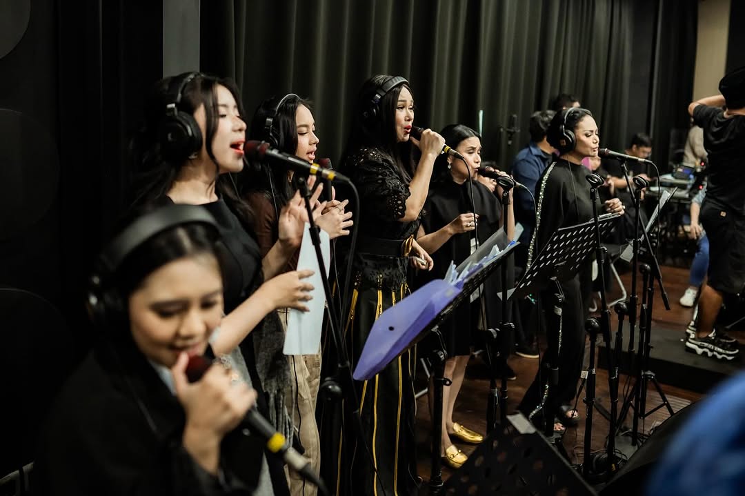 Harmoni Dua Generasi: 3 Diva dan The Super Girls Gemilang di Panggung Superdiva