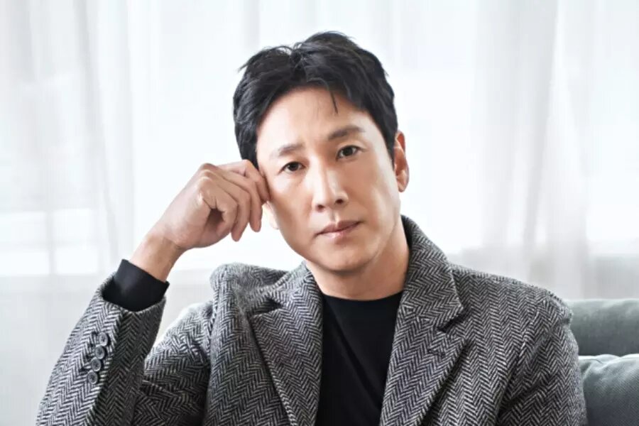 Lee Sun Kyun Meninggal Dunia, Diduga Bunuh Diri