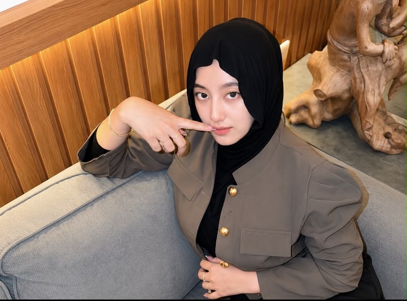 DM Dokter Obgyn ke Selebgram Leona Kanza Viral, Klinik Nonaktifkan Penugasan
