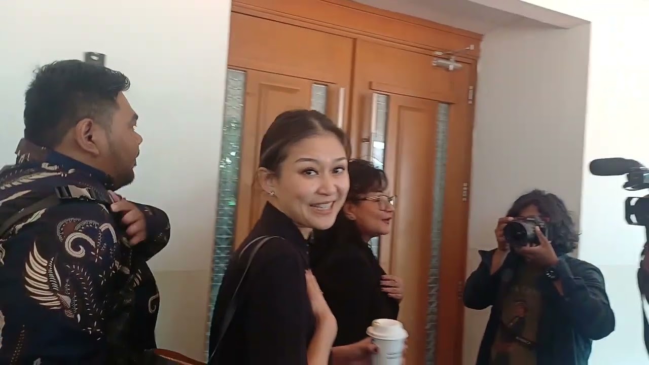 Hadiri Sidang Cerai Pertama, Marissa Anita Mengaku Melakukan Meditasi