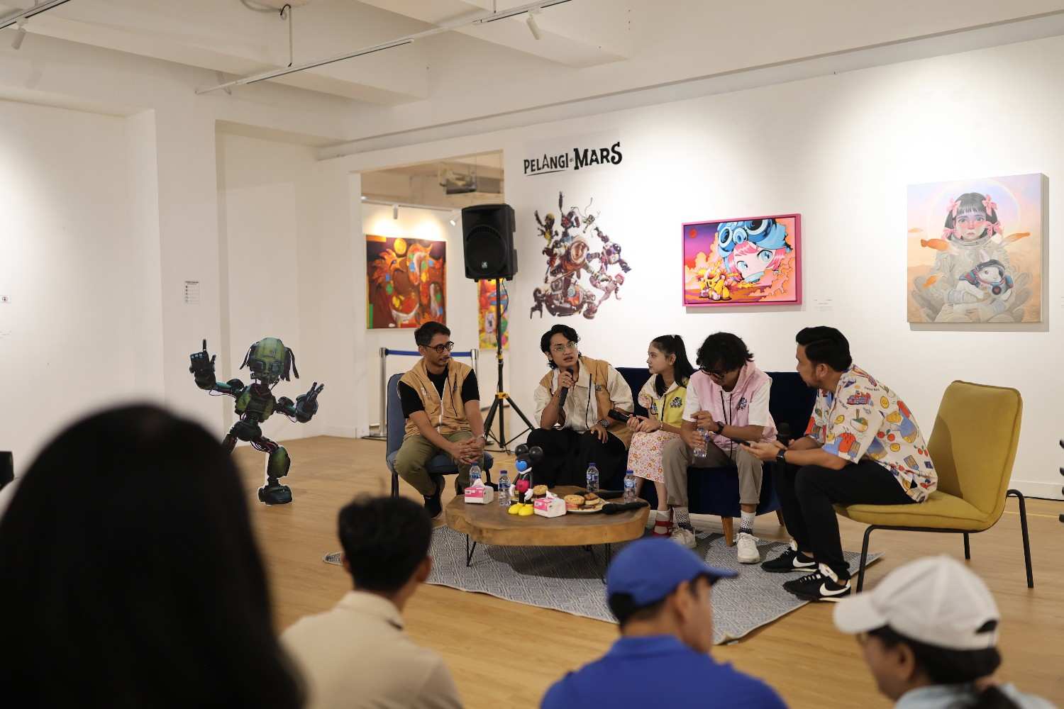 Antusiasme Penggemar Warnai Meet and Greet Cast “Pelangi di Mars” di LaPALAPA CAG TMII
