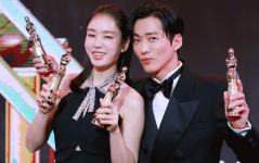 Ahn Eun Jin dan Nam Goong Min Raih Best Couple di MBC Drama Awards 2023 