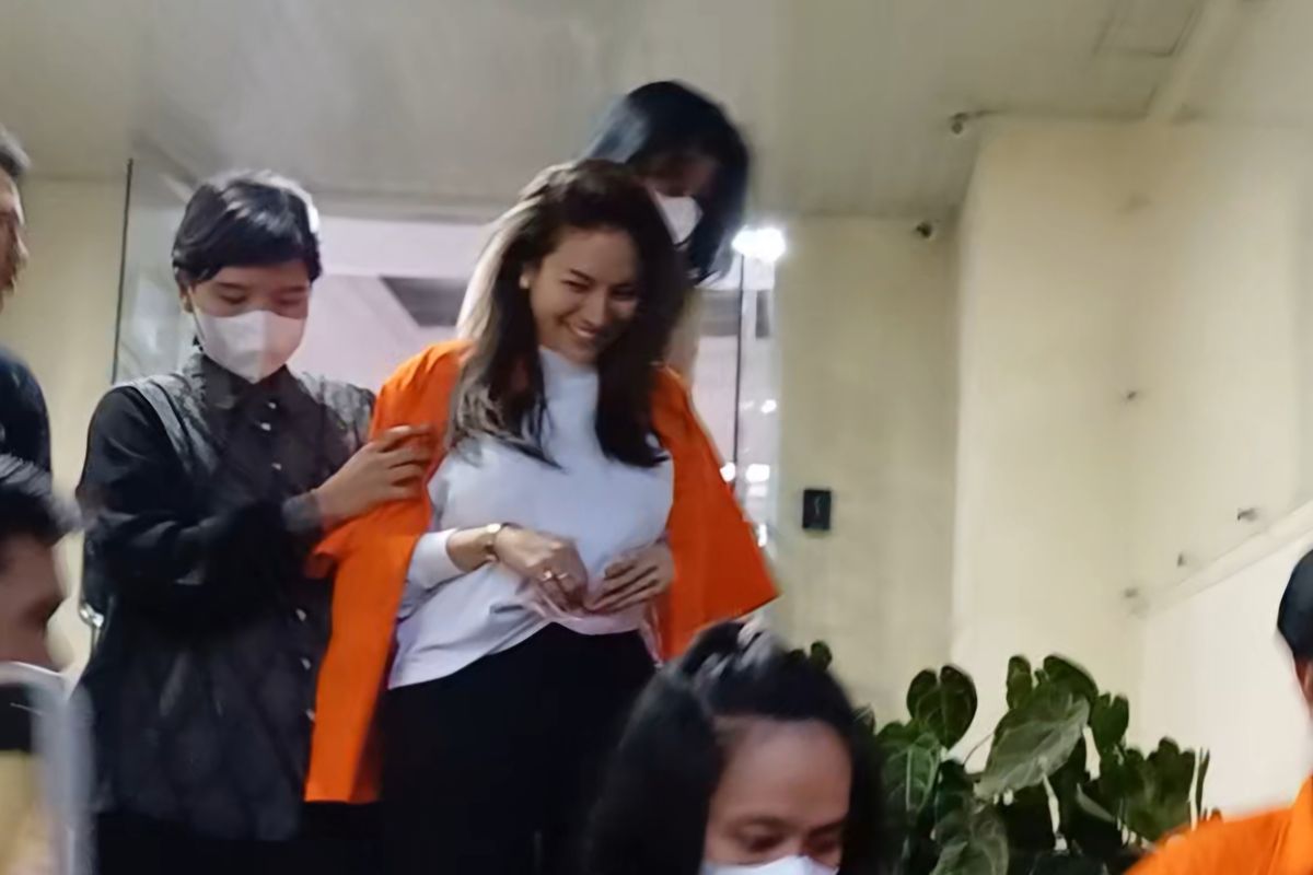 Jaksa Tak Tentukan Langkah, Penahanan Nikita Mirzani Tak Bisa Berlanjut