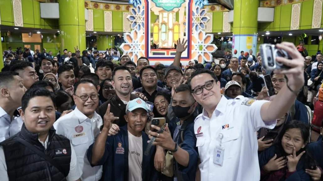 Mudik Gratis Mas Kawe 2026, Raffi Ahmad dan Ifan Seventeen Turut Melepas