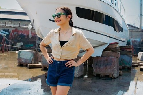 Prilly Latuconsina Pamer Kapal Yacht, Harganya Bikin Melongo