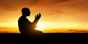 Doa Puasa Ramadan Hari ke 15, Lengkap Bahasa Arab, Latin dan Artinya