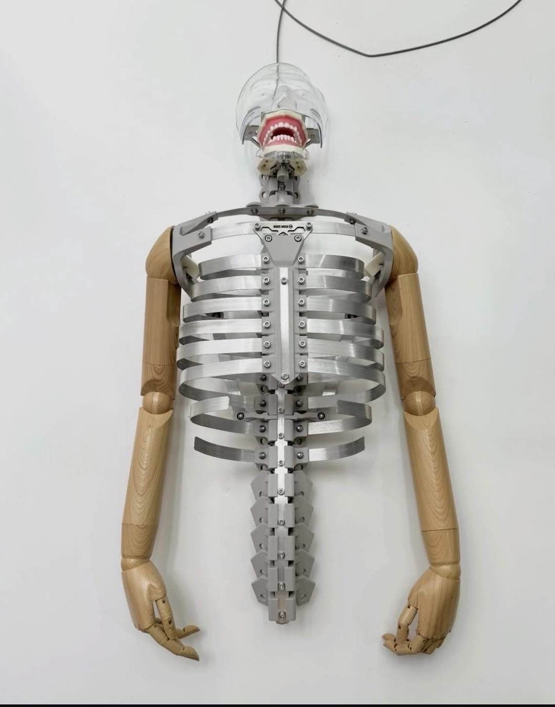 Dari Fashion ke Instalasi Seni, WHITE NOISE FM Hadirkan “RELIQUARY”