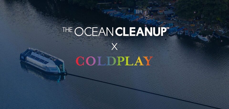Wow! Coldplay Hibahkan Kapal Penyedot Sampah Rp12M ke Pemkab Tangerang!