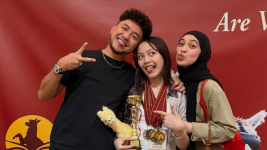Putri Ananda Omesh dan Dian Ayu Lestari Raih Prestasi Gemilang di Ajang Internasional