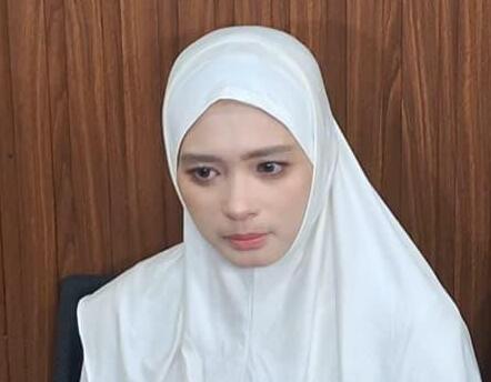 Inara Rusli Datangi Bareskrim, Pertanyakan Kelanjutan Laporan Dugaan Ilegal Akses