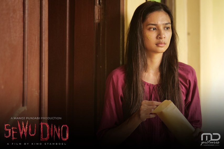 Sinopsis dan Daftar Pemain Sewu Dino, Film Horor Dibintangi Mikha Tambayong Tayang 2023