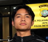 Betrand Peto Pasrah soal Karier, Pilih Vakum Syuting demi Selesaikan Kasus Dugaan TPKS