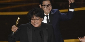Dari Penjual Donat Hingga Bawa Pulang Piala Oscar, Ini Perjalanan Karier Sutradara “Parasite” Bong Joon Ho
