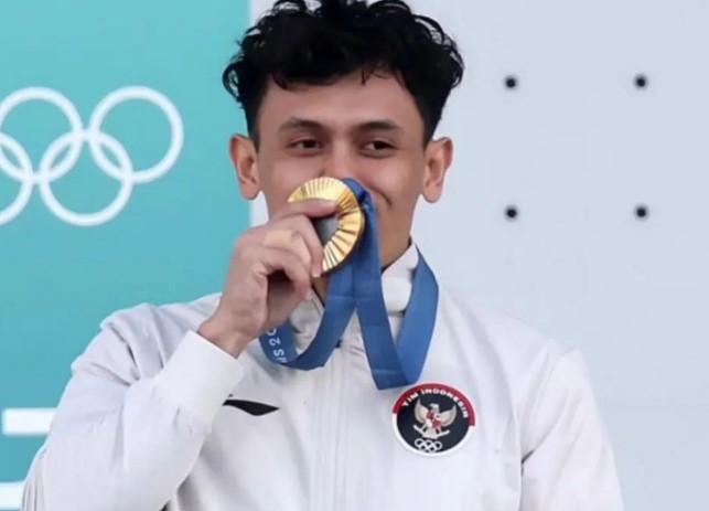 Biodata dan Profil Veddriq Leonardo: Umur, Agama dan Prestasi, Peraih Medali Emas Pertama Indonesia di Olimpiade 2024