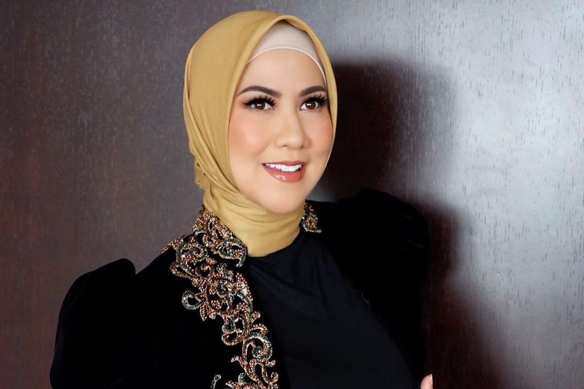 Venna Melinda Sebut Keluarga Fuji Seperti Keluarga Cemara: Kompak dan Inspiratif