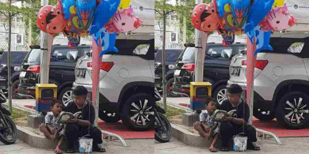 Viral Potret Bocah Ajari Adiknya Ngaji Sambil Jualan Balon Gas di Pinggir Jalan