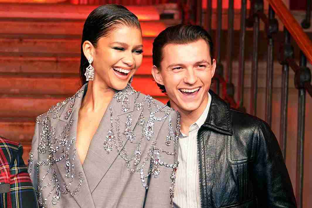 Tom Holland dan Zendaya Resmi Bertunangan, Cincin Berlian Jadi Tanda Kebahagiaan