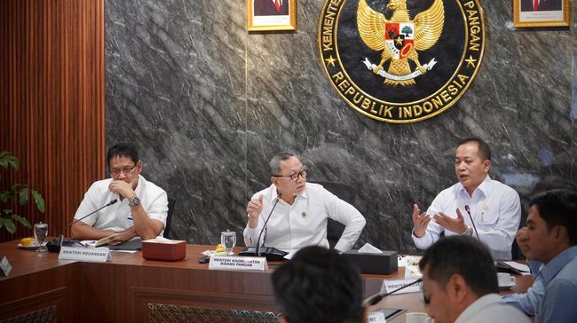 Pemerintah Rekrut 30 Ribu Manajer Kopdes, Zulkifli Hasan: Status Pegawai BUMN